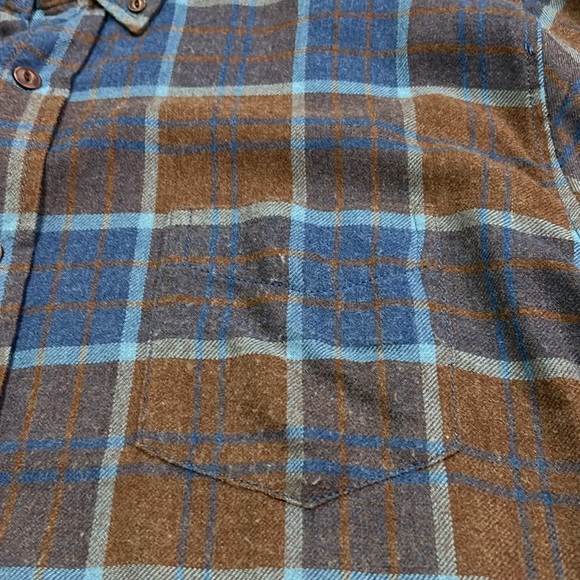 Luxe Flannel - Picture 2 of 3